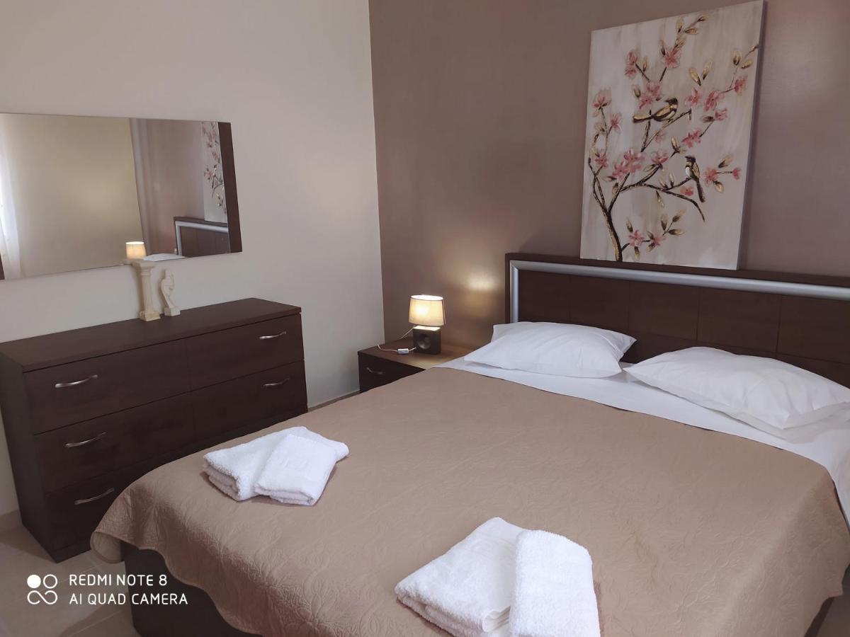 Joanna 'S Loft Apartment Kíssamos Екстериор снимка